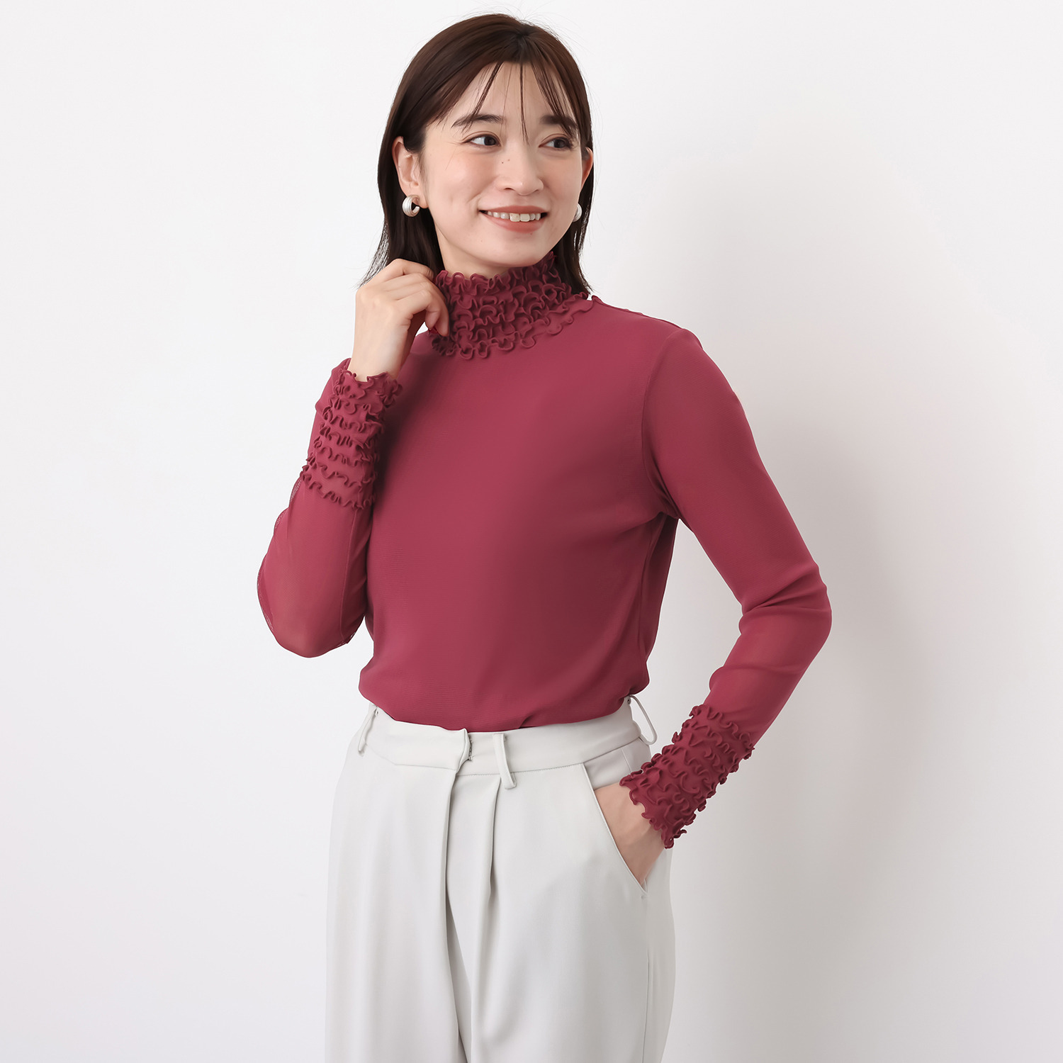 メッシュウィッシュ やわらか！　さらっと！ メッシュ素材！ フローラルネック プルオーバー