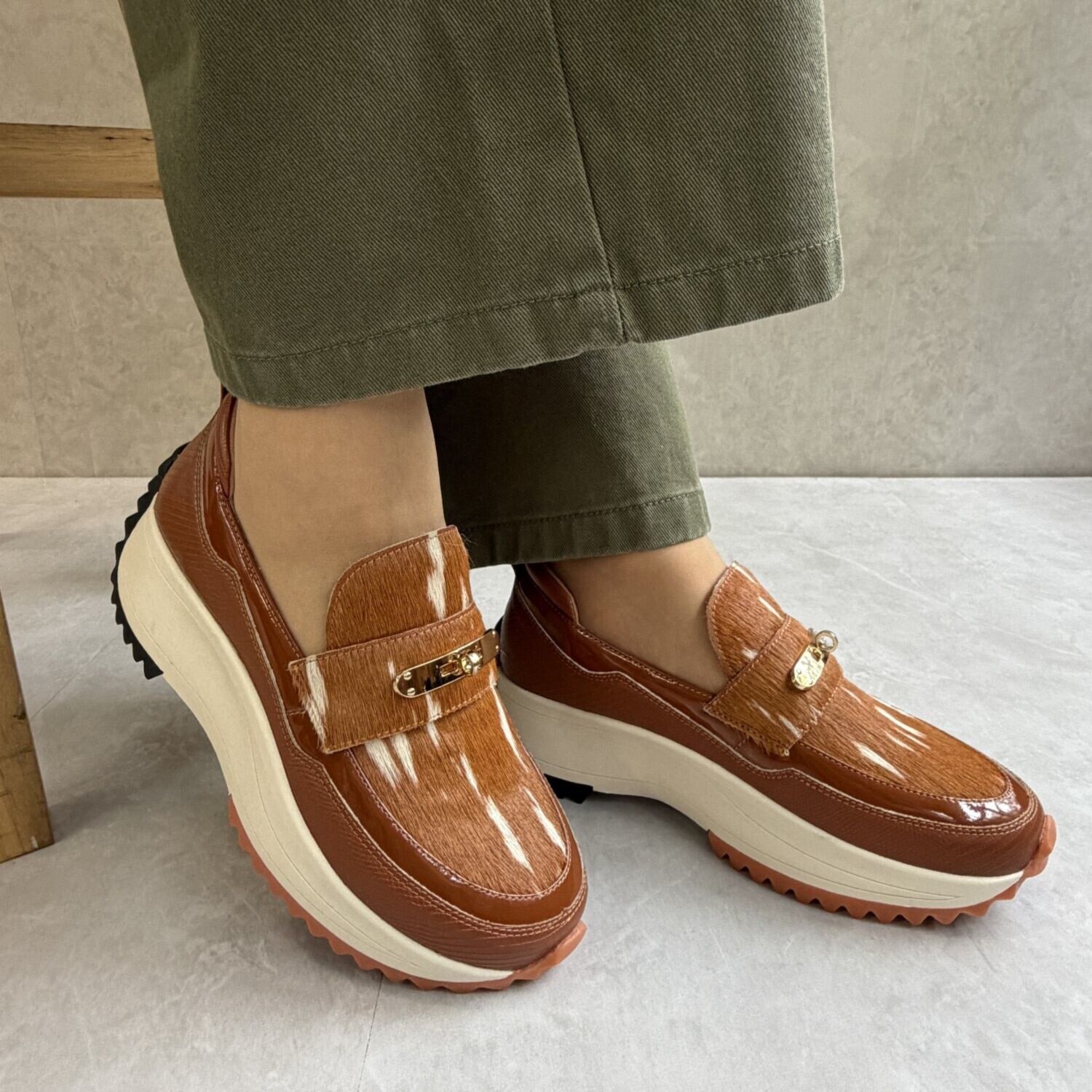 ヌーベルヴォーグ リュクスライン 厚底ローファースニーカー