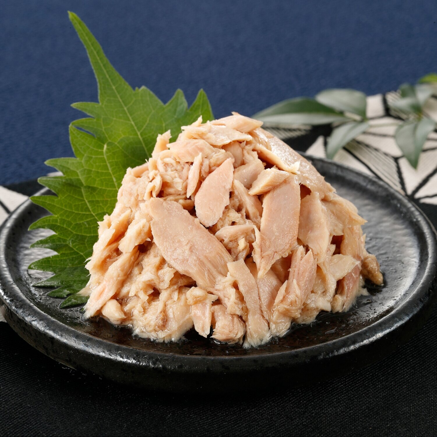 富洋物産　目利き人厳選！ 天然まぐろの缶詰 ＜３０缶お徳用セット＞