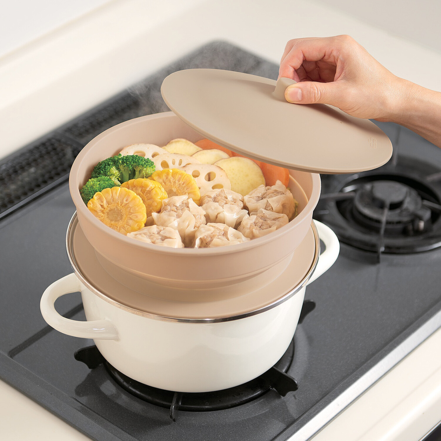 デリスタ 少ない手間で本格蒸し料理 薄くたためて省スペース！ 折りたたみ シリコンスチーマー ２個セット