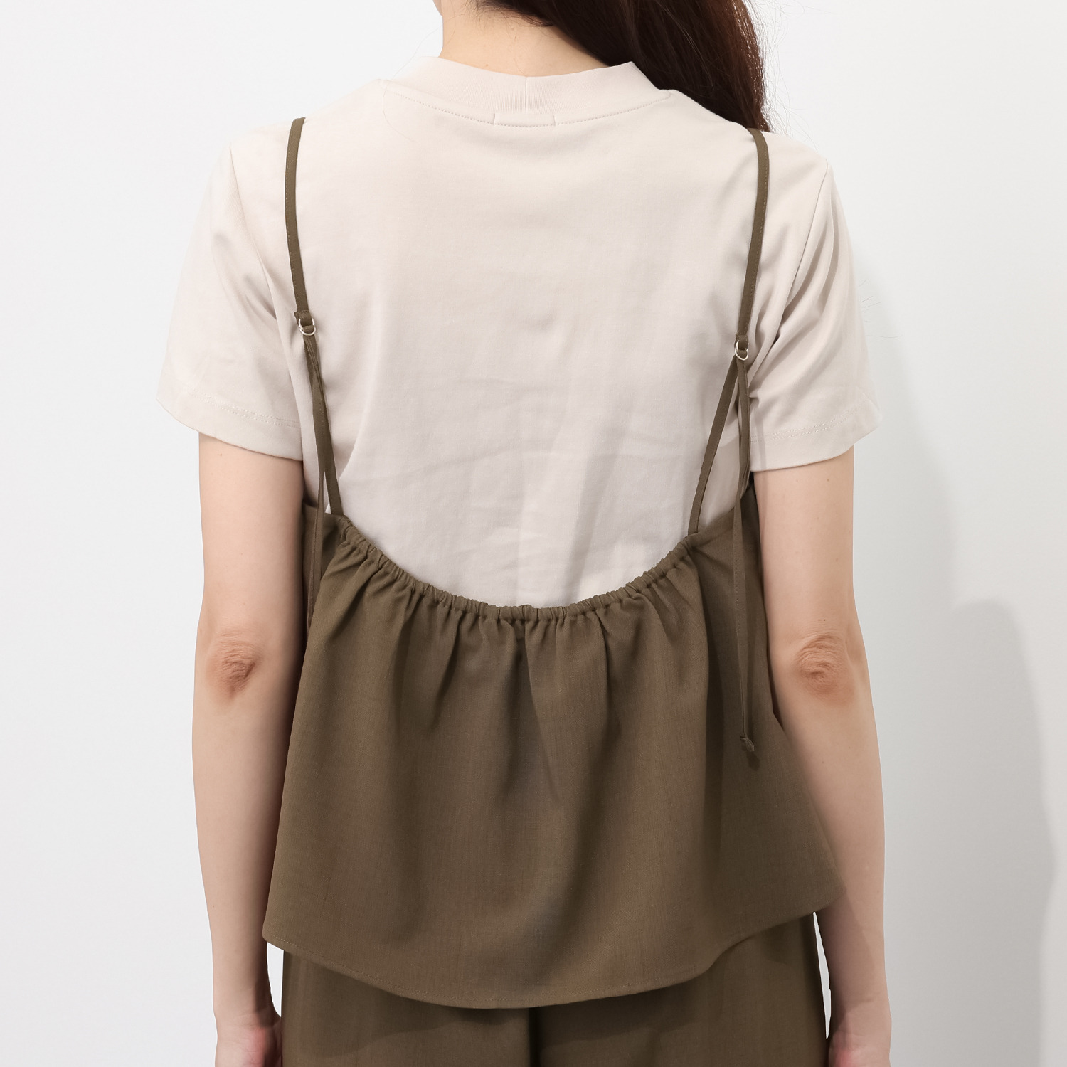モン　エラン 悩まず品良くサマになる 憧れのすっきり縦長ライン キャミソールビスチェ＆ パンツ　２点セット