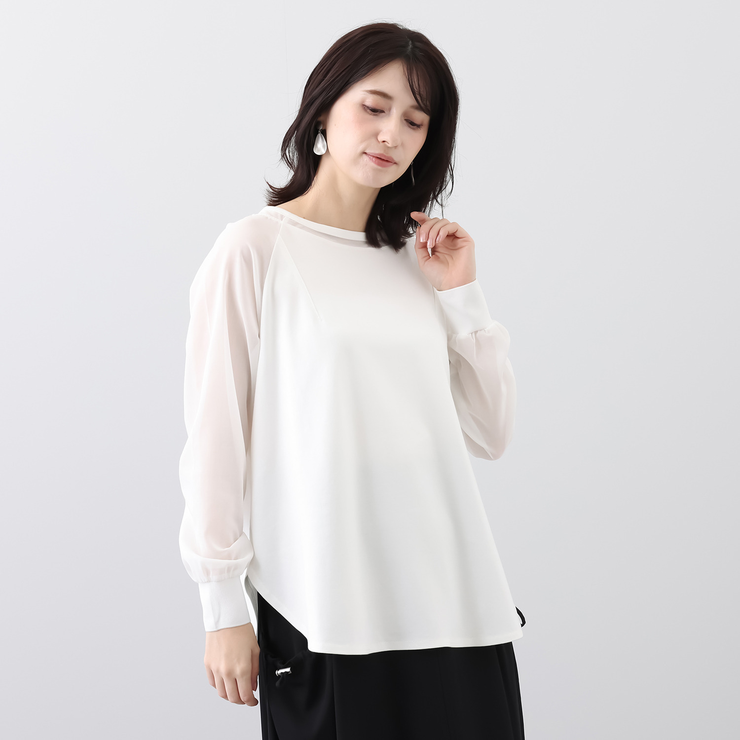 ヨーコモリモト 着こなし自在季節をつなぐ モードにスタイルカバー コンビデザイントップス