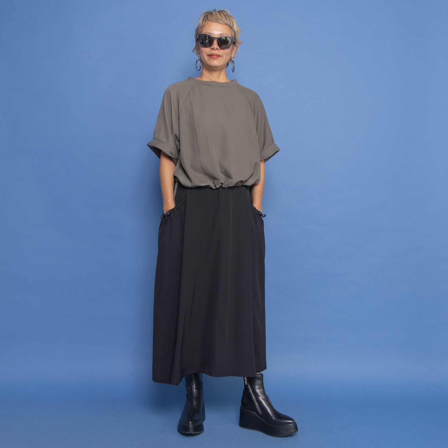 ヨーコモリモト 季節をつなぐ 大人のモードカジュアル スタイルカバーブラウス