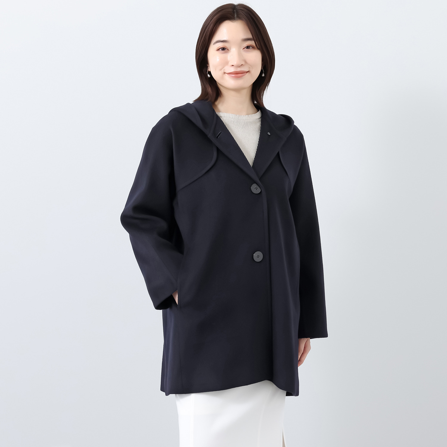 元町ゼラール ラグジュアリーの極み！ 内モンゴルアルバス産 ホワイトカシミヤ１００％ ミドル丈ダッフルコート