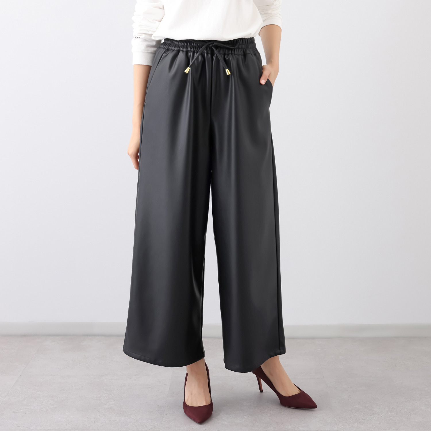 エアリーフェアリー レザーライク ドローストリング付 裏起毛パンツ