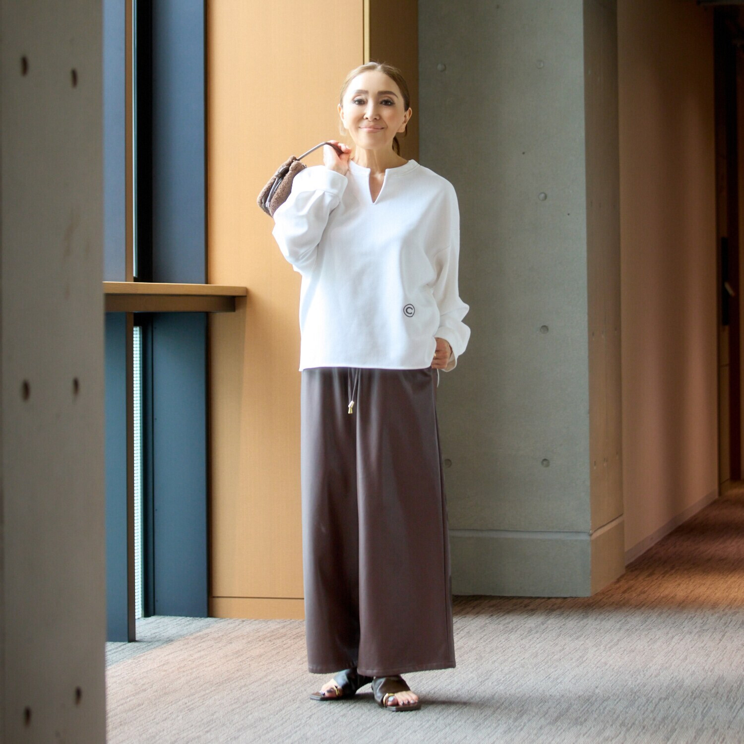エアリーフェアリー レザーライク ドローストリング付 裏起毛パンツ