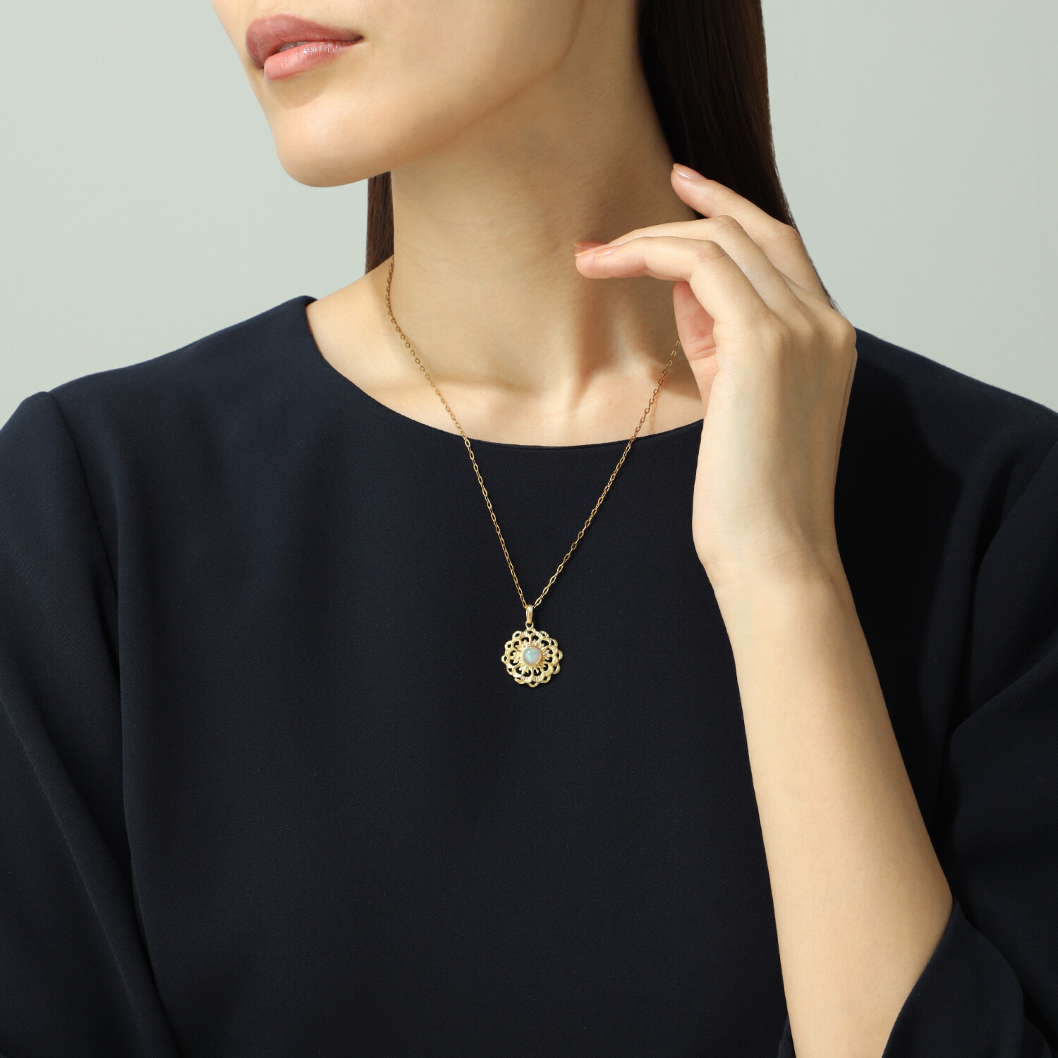 マシュリク １８Ｋ＆ステンレス オパール ロゼッタ文様 ペンダント
