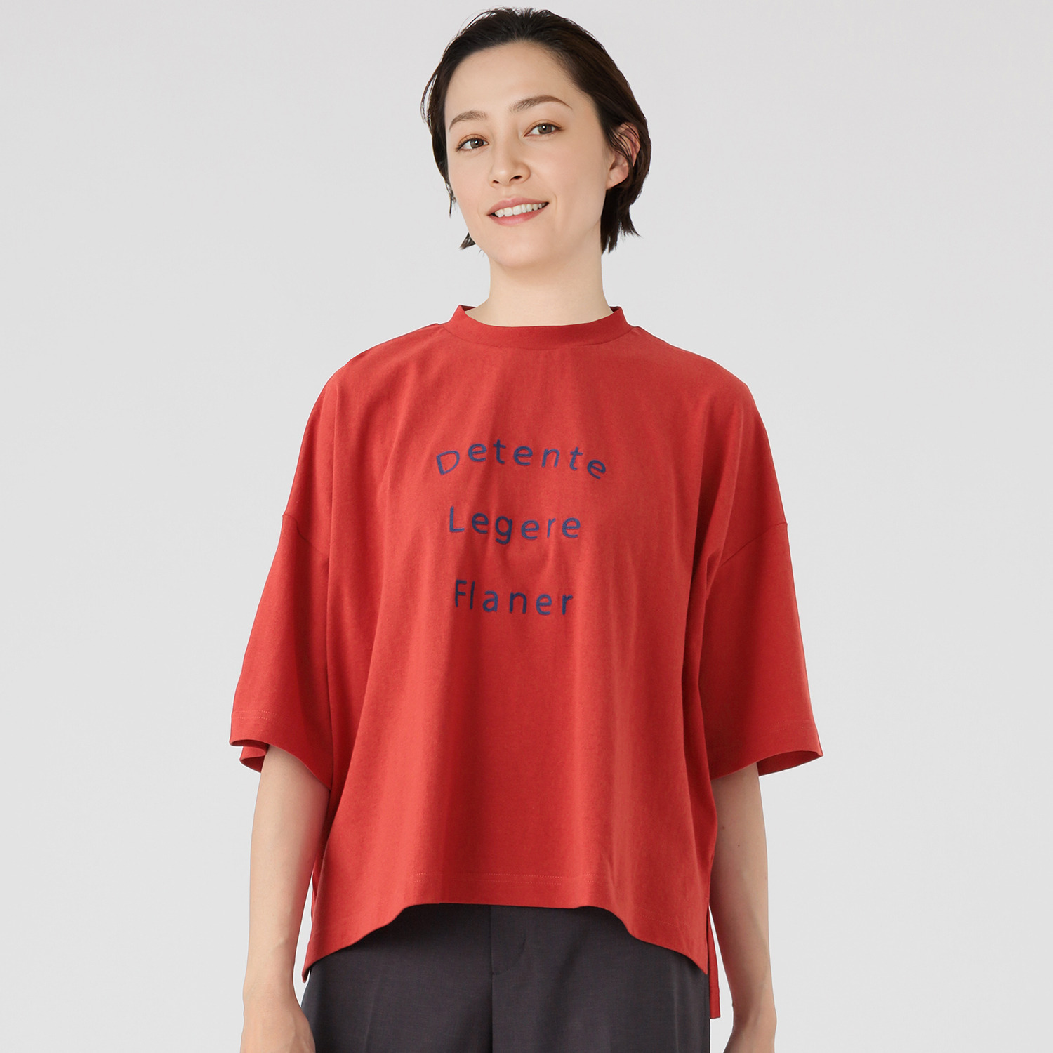 エムエムオー クルーネック ワイドシルエット ロゴ五分袖Ｔシャツ