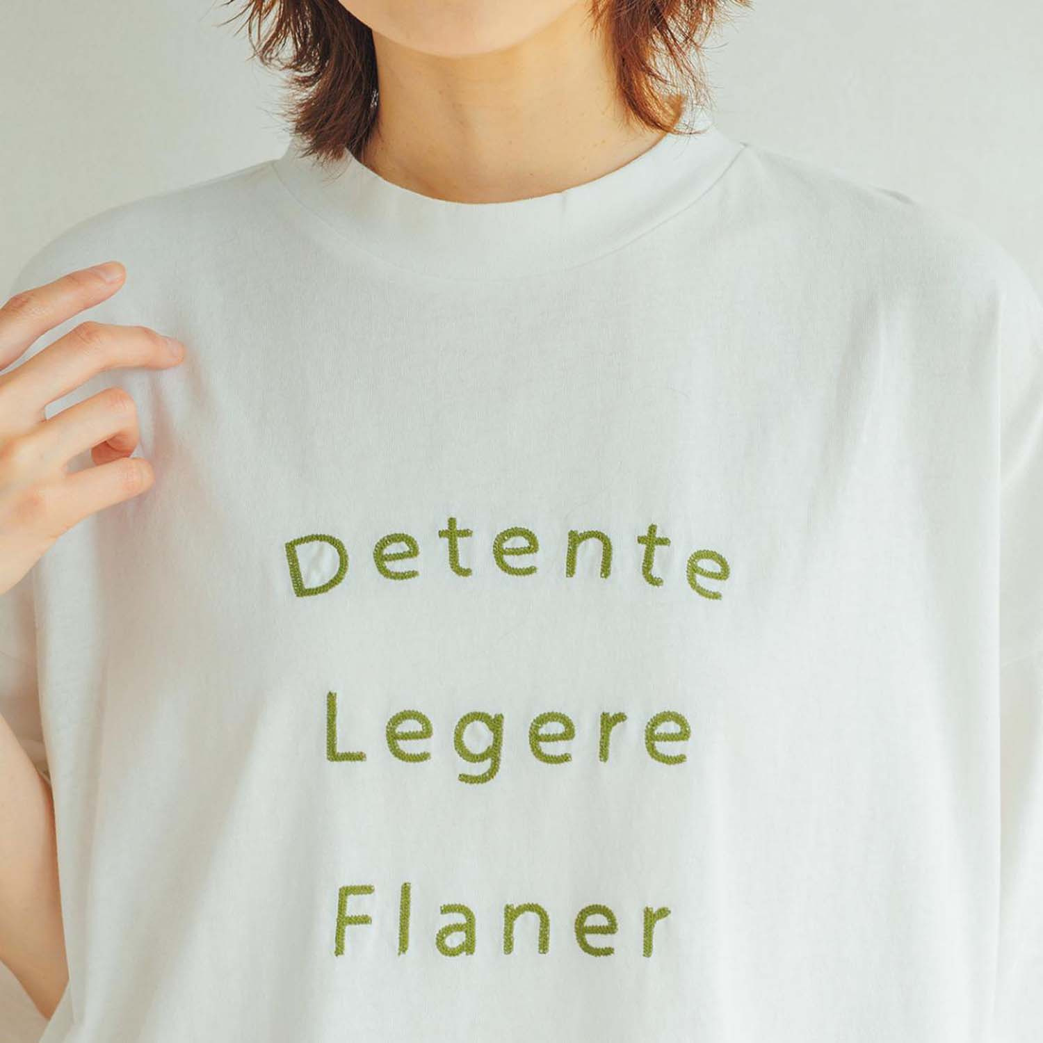 エムエムオー クルーネック ワイドシルエット ロゴ五分袖Ｔシャツ