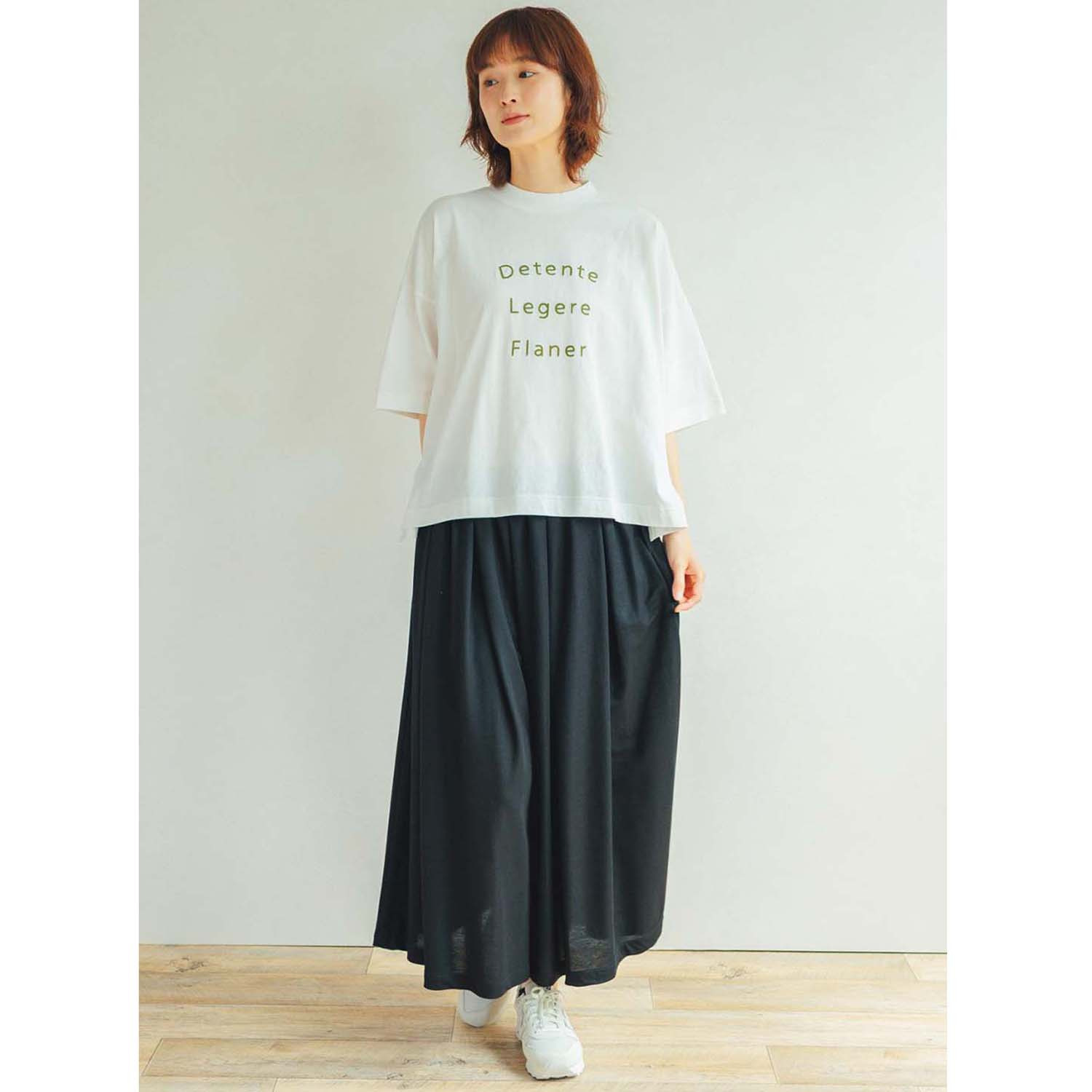 エムエムオー クルーネック ワイドシルエット ロゴ五分袖Ｔシャツ