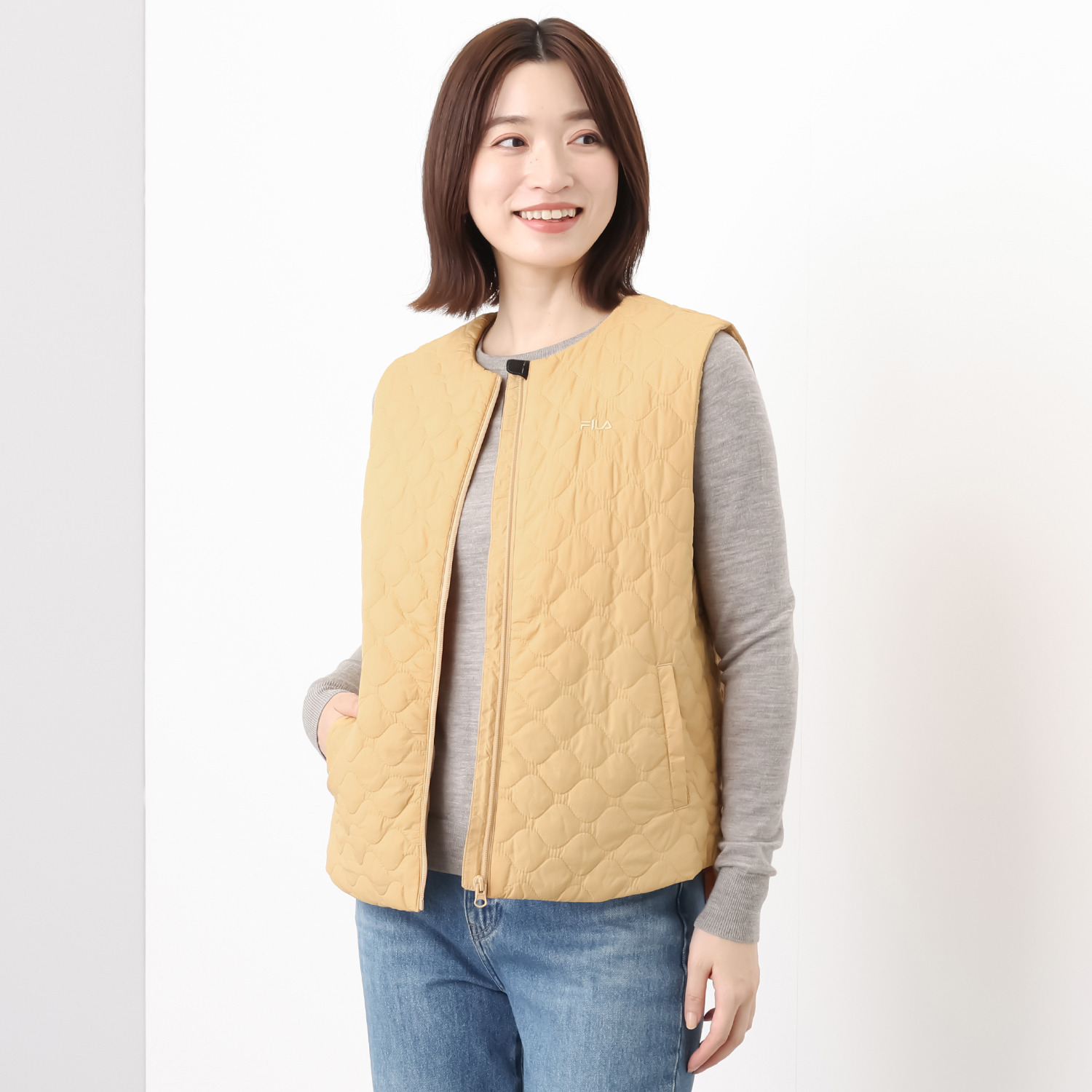 フィラ 軽くて暖かい！ Ｙウォーム 中綿ベスト