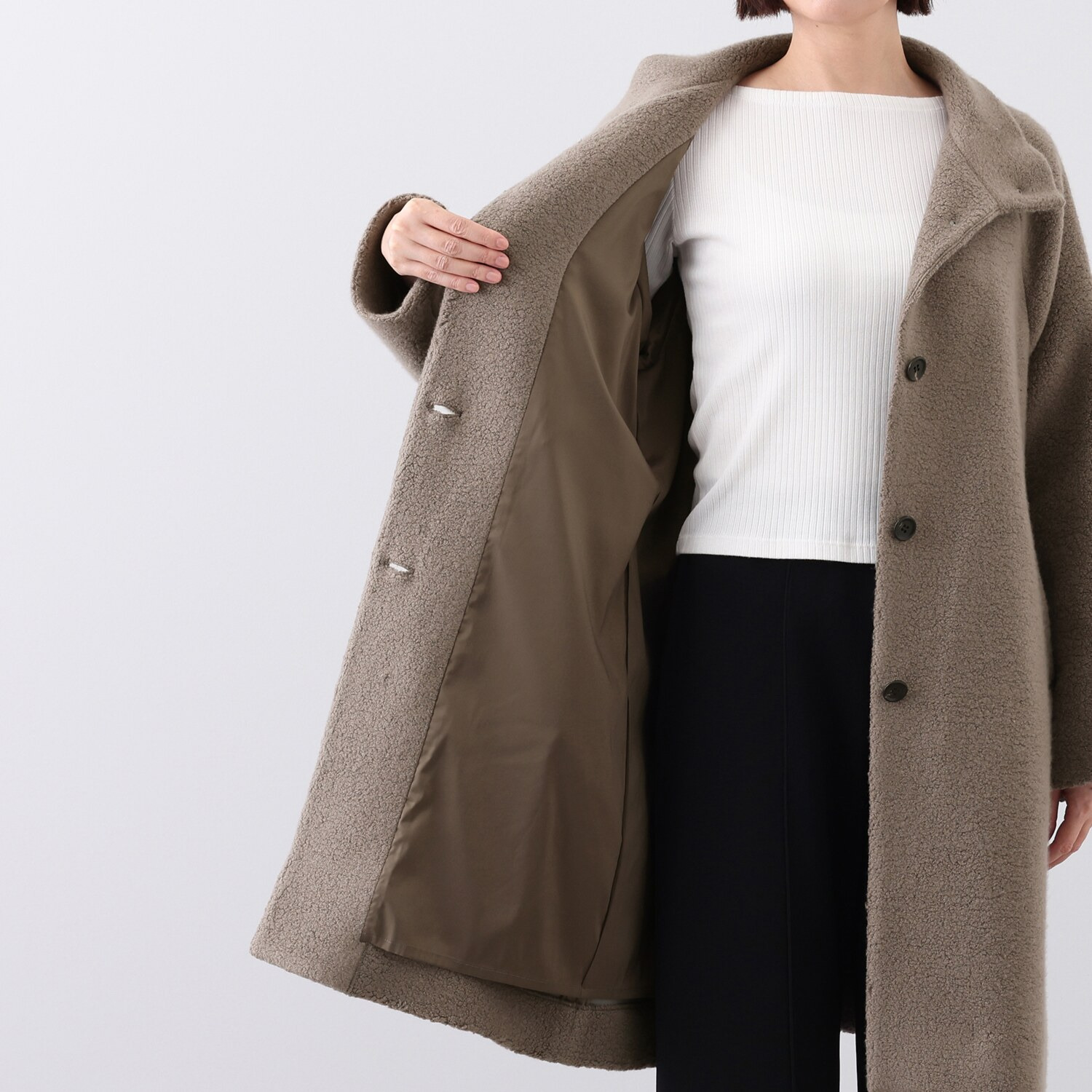 元町ゼラール 日本製 希少なカシミヤ混パイル ゆったり＆すっきり見え スタンドネックコート