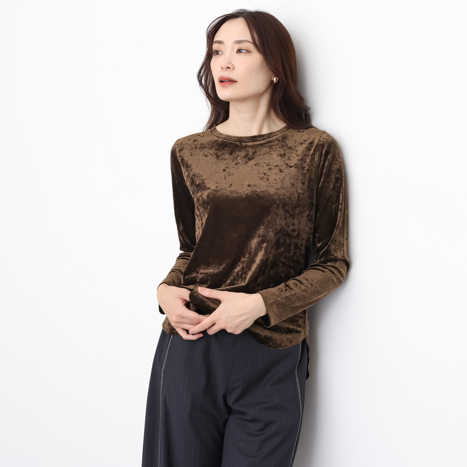 オン　ザ　エッジ メッシュベロアが 新鮮コーデ 裾シャツテール 長袖プルオーバー