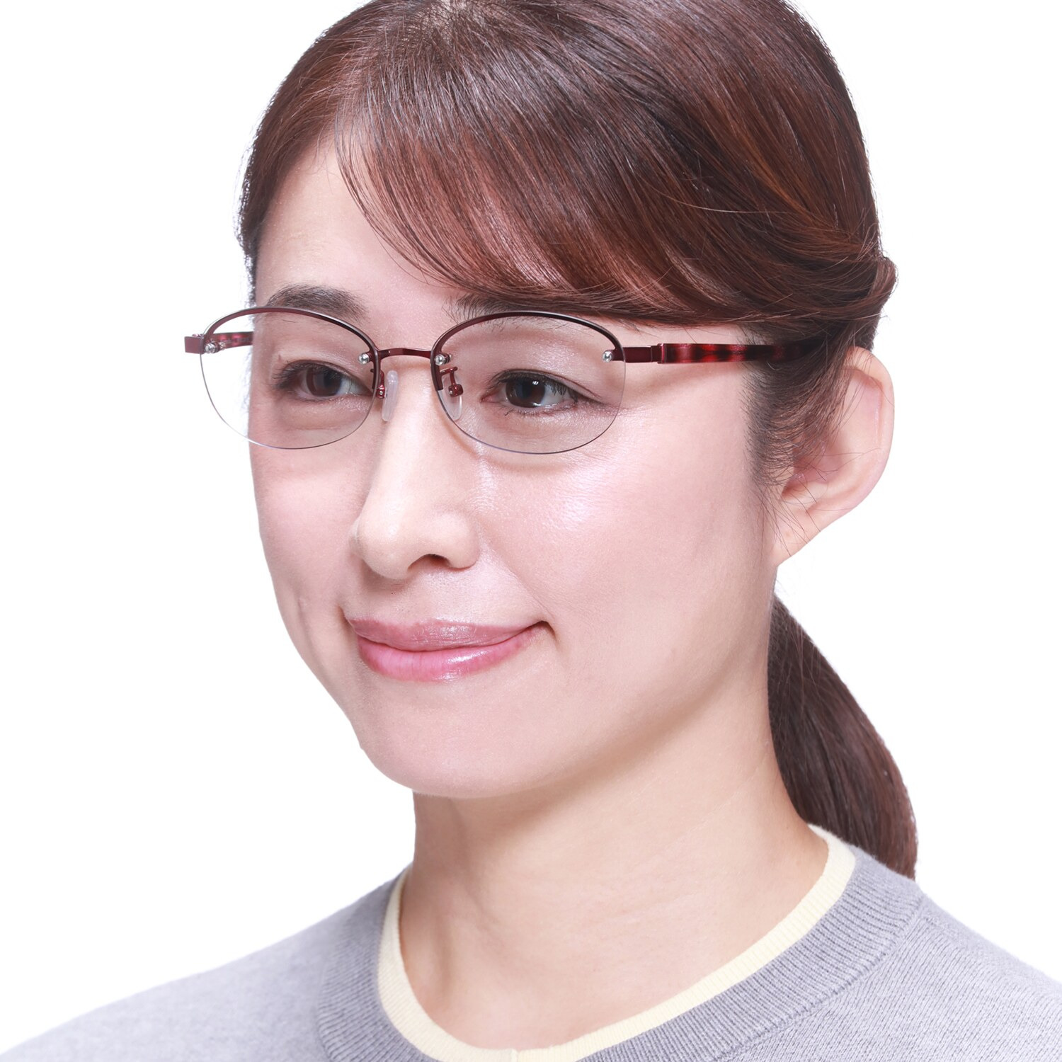 瞳の健康を守る 多機能透明サングラス どなたにでも似合う 眩しさを抑えた快適な視界 アイブレラ クリアルミナス
