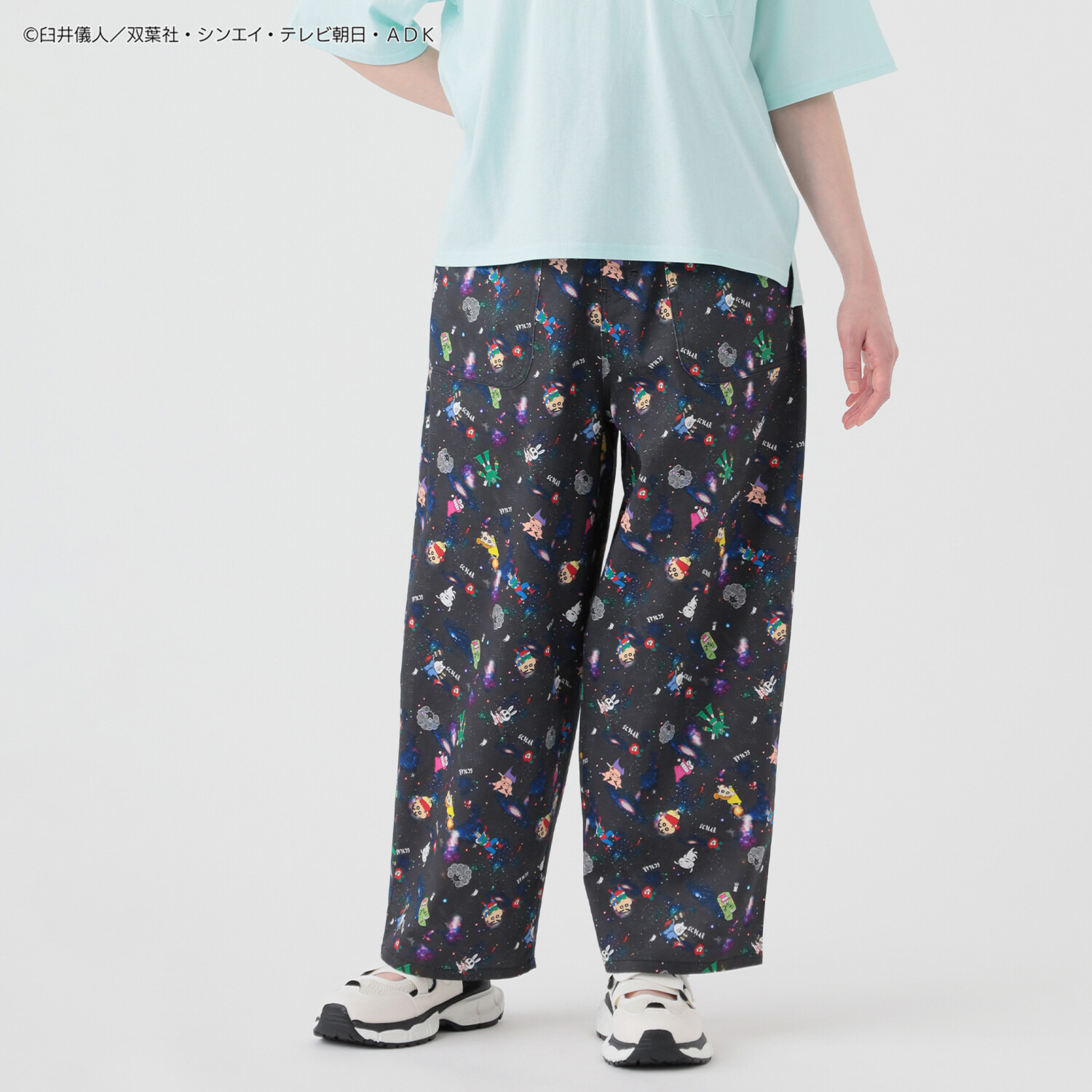 スカラー クレヨンしんちゃん 花宇宙 総柄パンツ