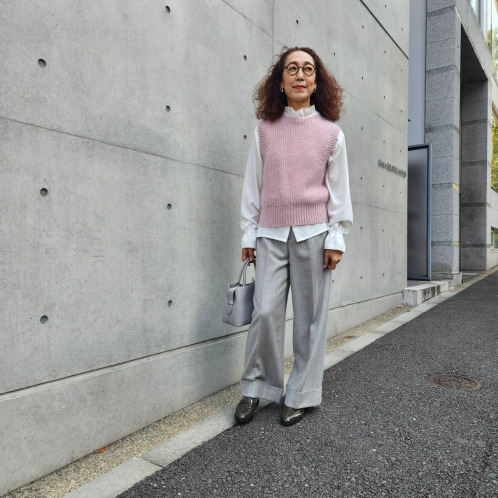 Ｋｕｎｎｙ． 取り外し可能な フリル付ブラウス