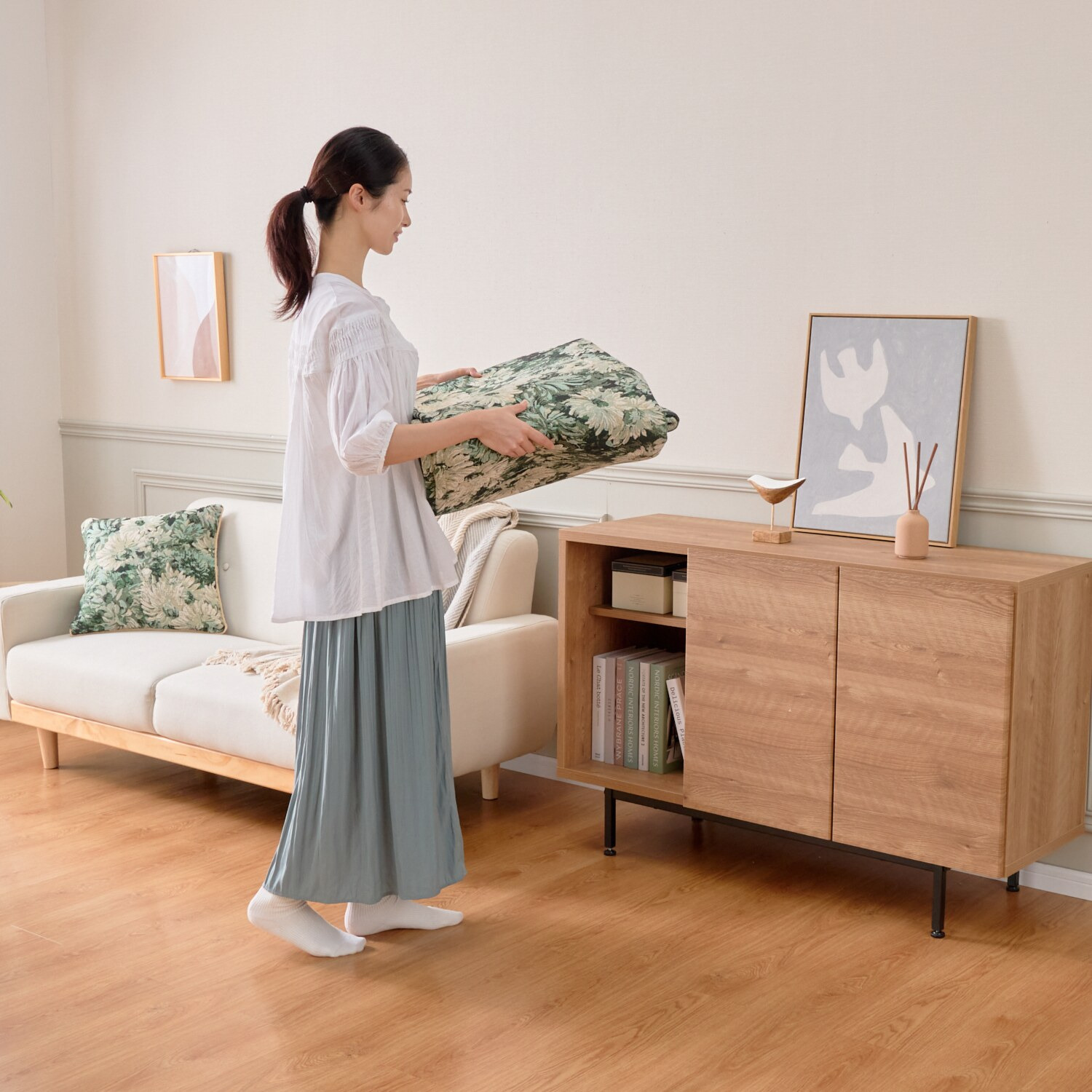 ゴブラン織 はっ水加工 アートタッチ　ロータス カーペット ＜１９０×２４０ｃｍ＞