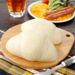 白神こだま酵母使用！ 毎日食べたいこだわりの バターロール