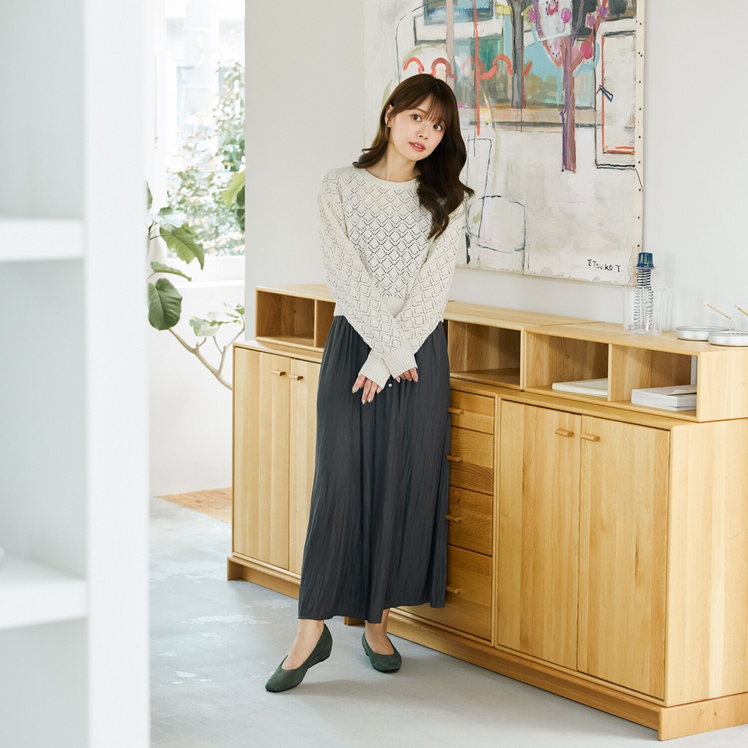 シェルシェエトワール メイドイン東京 はっ水シープスエード 柔らか仕立て あか抜け２．５ｃｍヒール ウエッジヒールパンプス