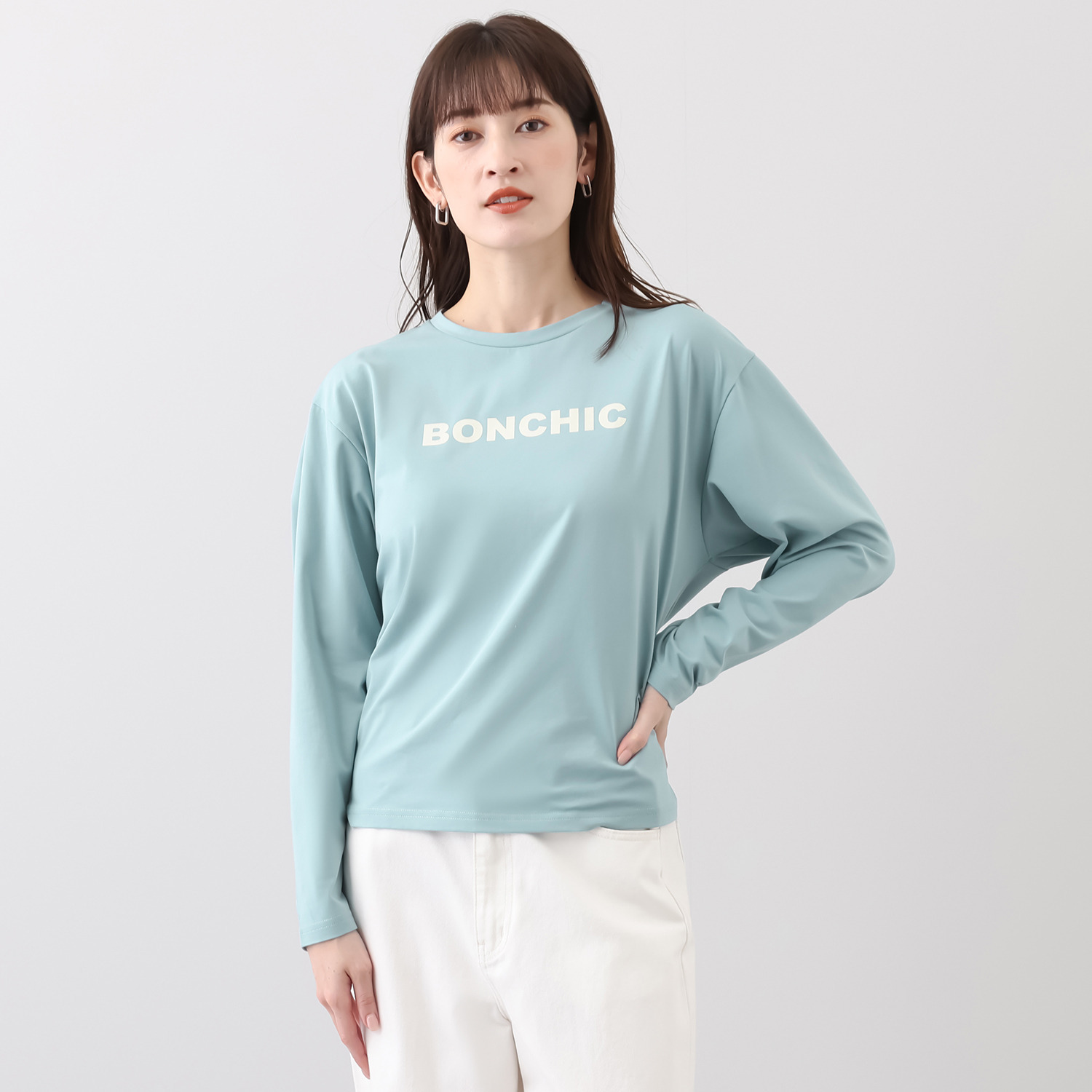 エクラージュ フロッキーロゴプリント ロングスリーブＴシャツ
