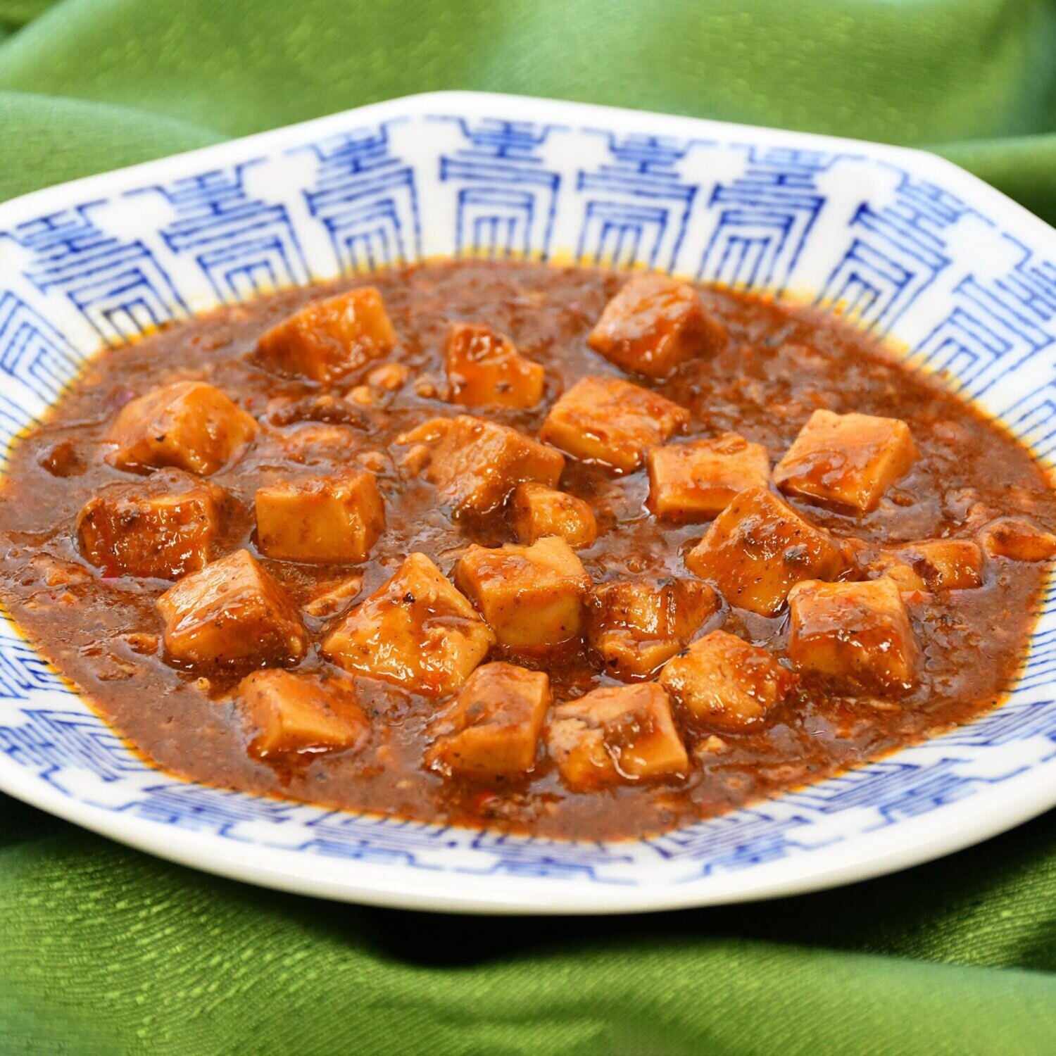 本格ピリ辛　麻婆豆腐