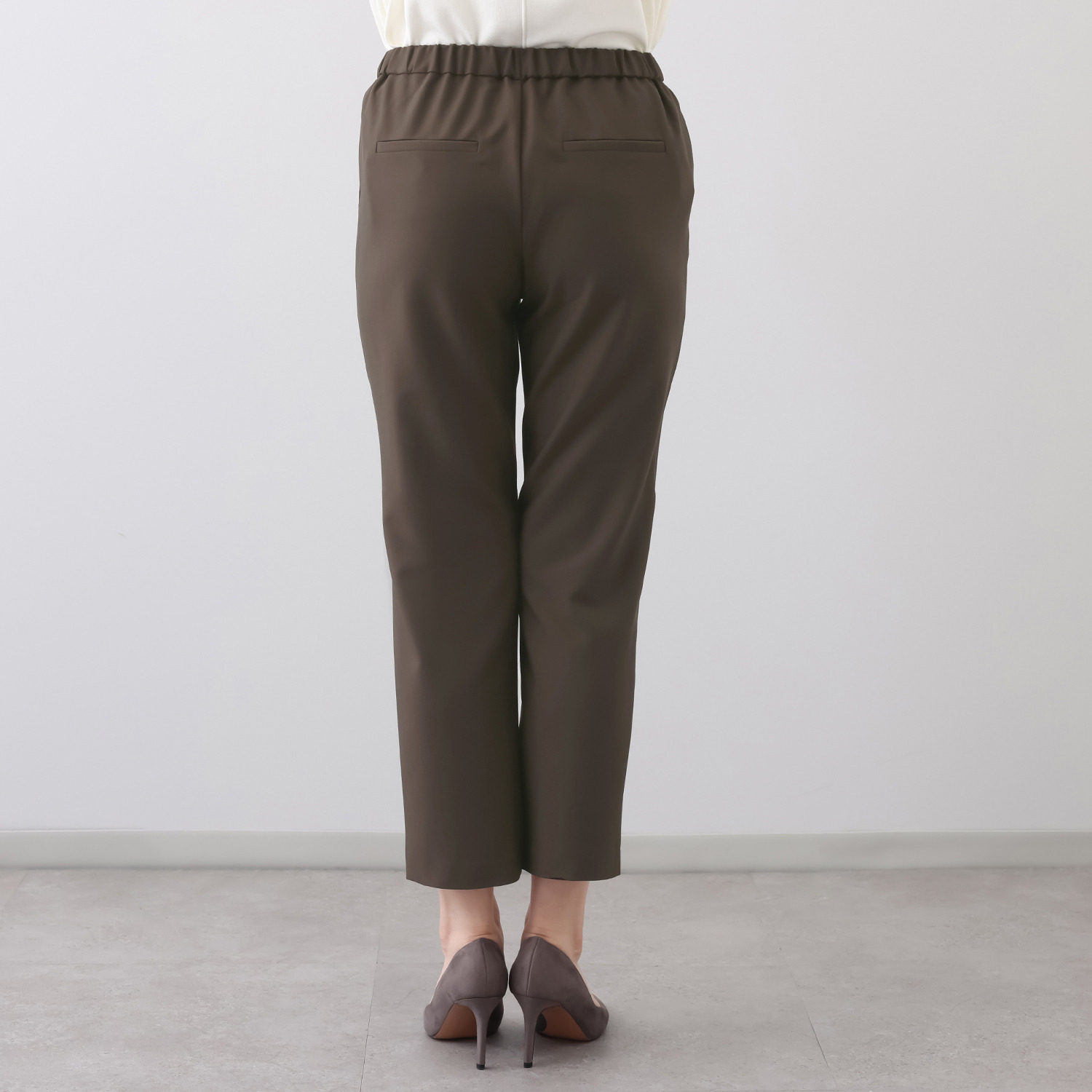 タマミ　ワタナベ ストレッチパンツ “マジックスティック”