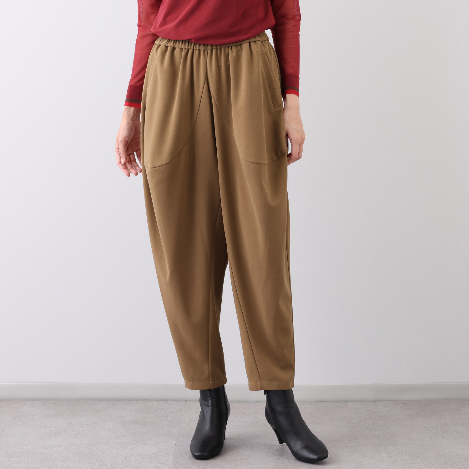 ヒロコ　デシネール ちょこっとモードな ボリュームパンツ