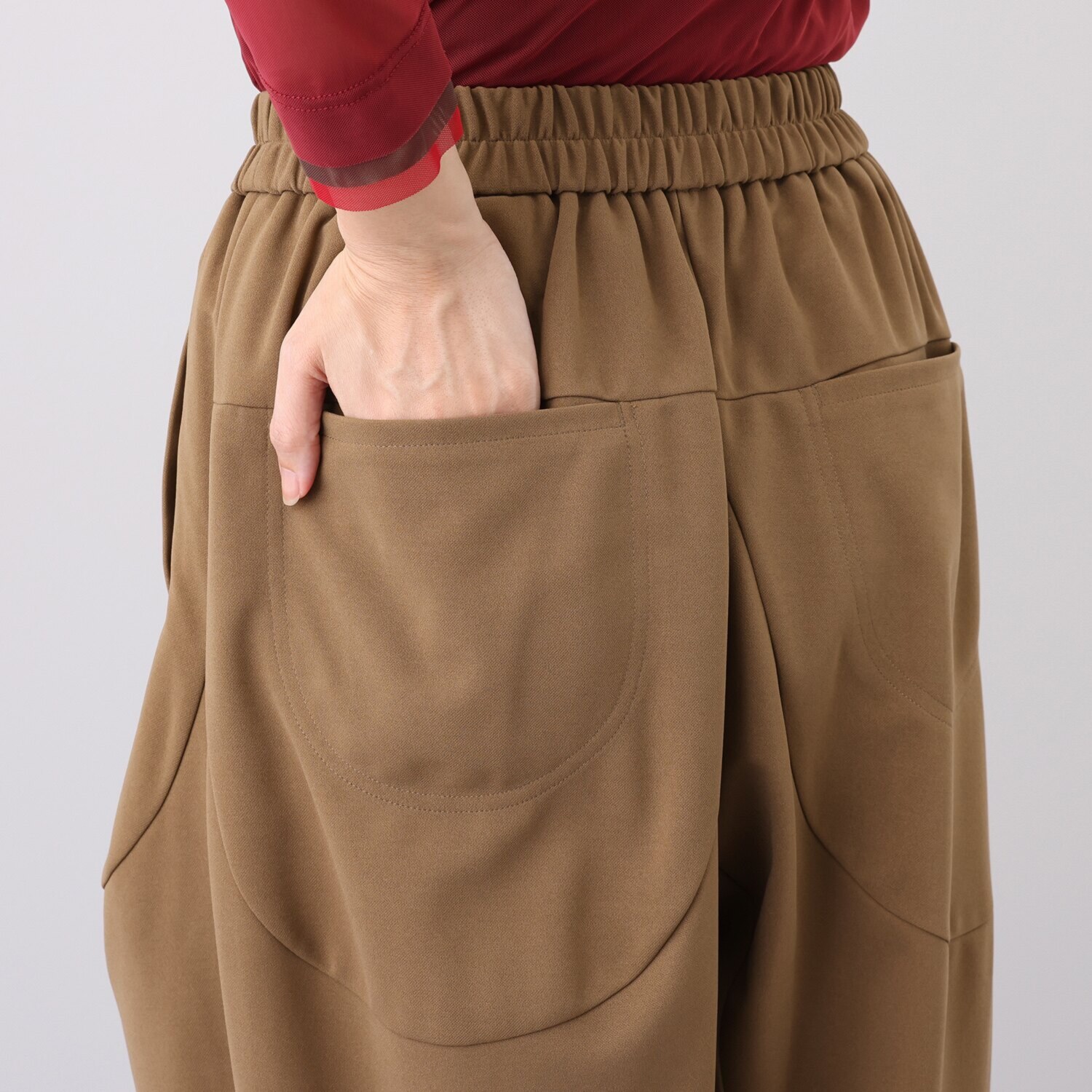 ヒロコ　デシネール ちょこっとモードな ボリュームパンツ