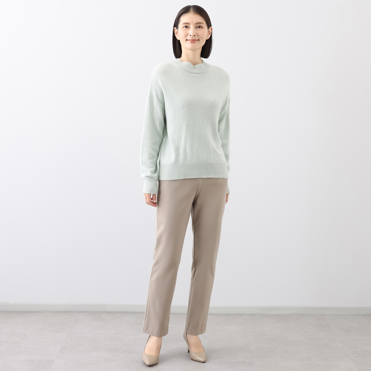 上質ごこち 吸湿発熱 プレミアム雅山（Ｒ） ストレートパンツ ＜股下７２ｃｍ＞