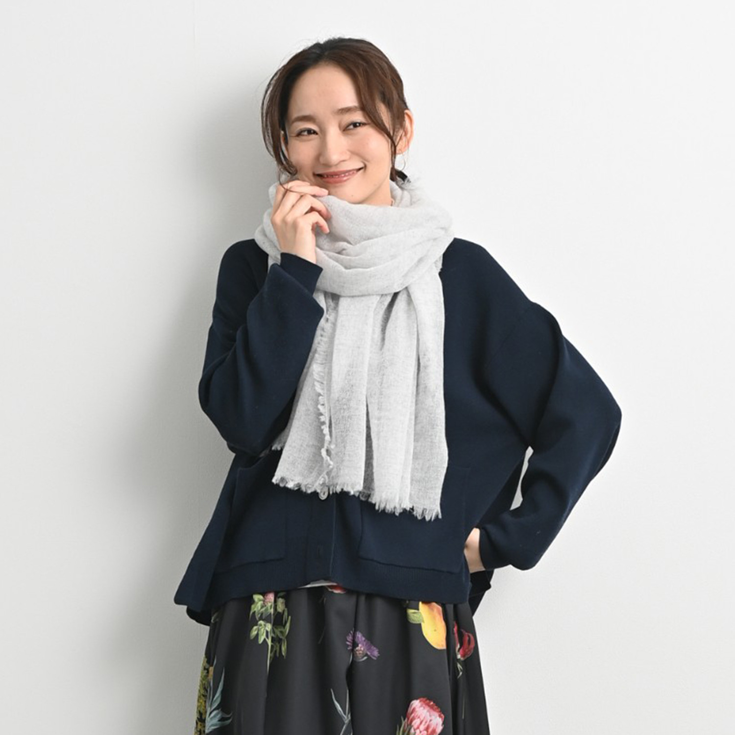 ティエドゥール 至福のなめらかさＵＰ 綾織　内モンゴル産 アルバスカシミヤ１００％ ＮＥＷエアリーストール