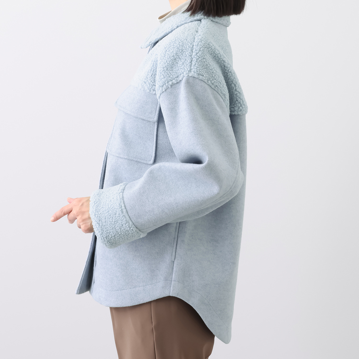 ラフレス 圧縮ジャージー リングボアアクセント シャツジャケット