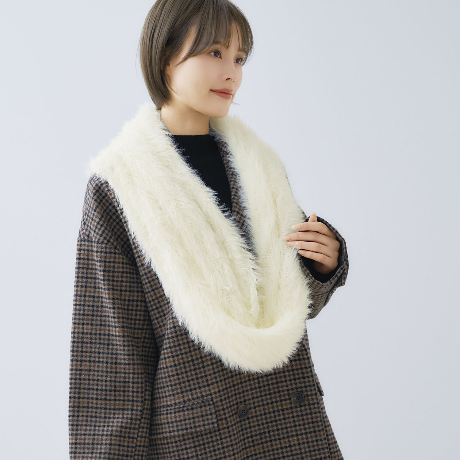 ６ｗａｙ仕様の使える おしゃれな冬の相棒 Ｍｉｒａｃｌｅ　Ｂｏａ マルチストール