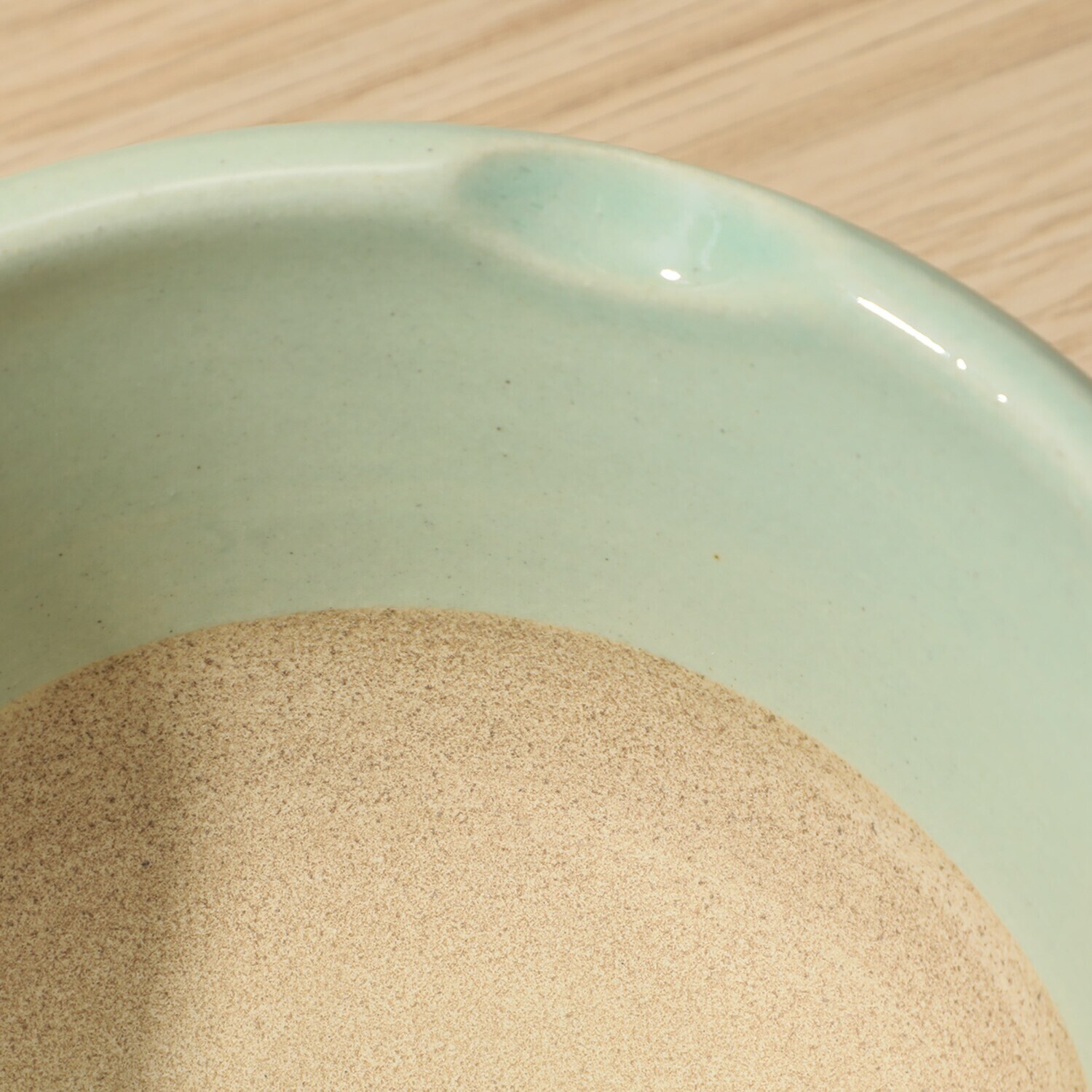 お料理をもっと楽しく！ お手入れラクラク！ 溝のないすり鉢 “めぐみ鉢” ＜大小２個セット＞