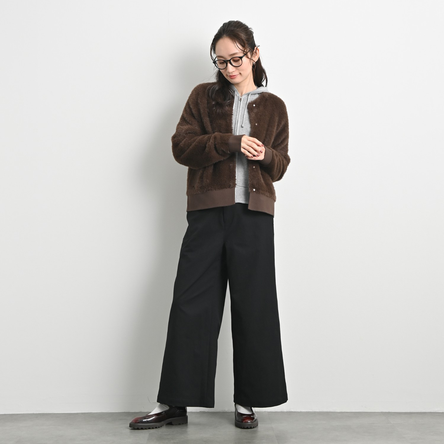 元町ゼラール なめらか＆きれいめ ストレッチツイル ストレートパンツ