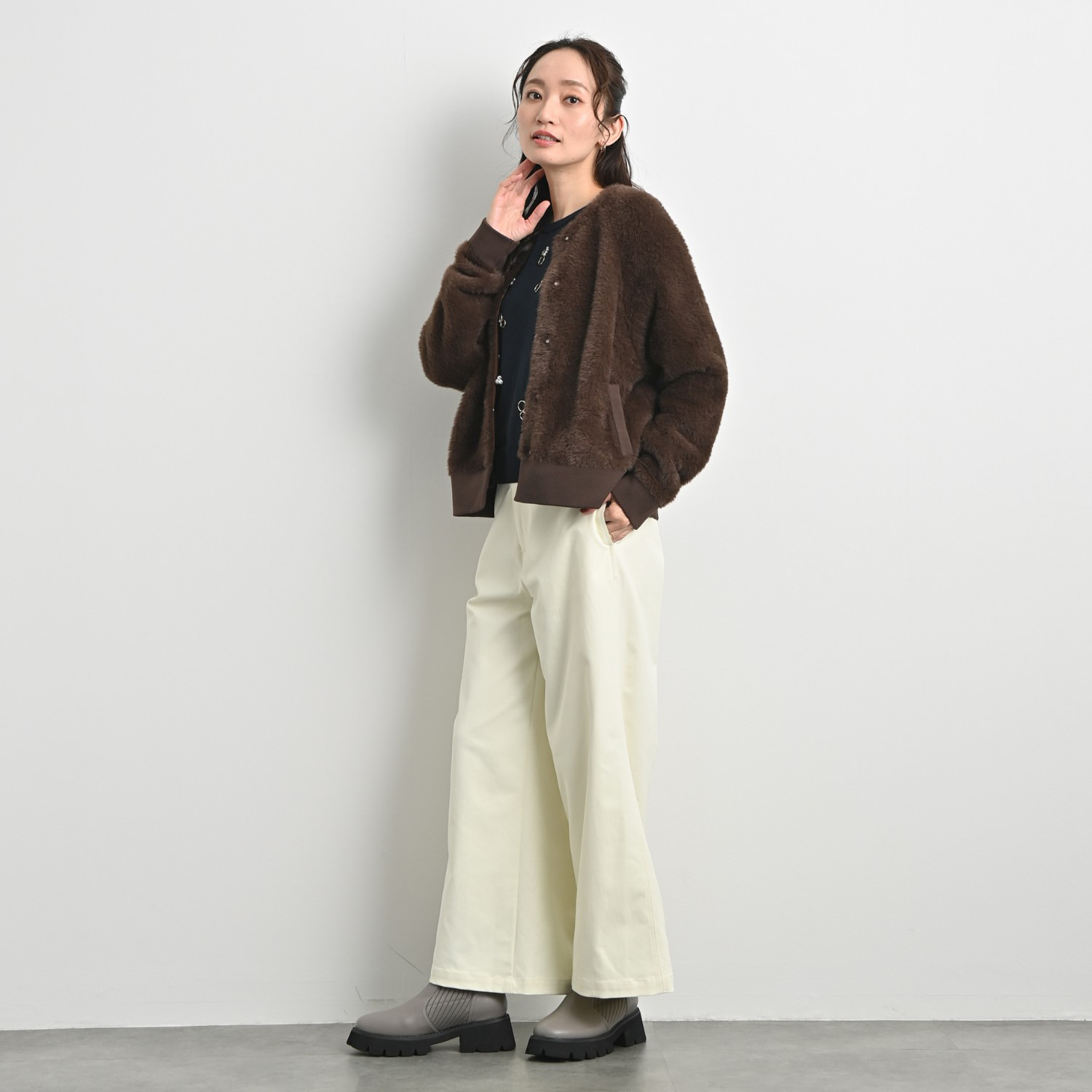 元町ゼラール 圧倒的な上質感！ ふわファーニット ラウンドネックジャケット