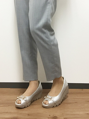 ヒルズアヴェニュー ビットデザイン オープントゥ ウェーブソールパンプス ショップチャンネル