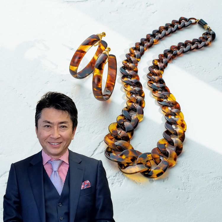 ���c���V����