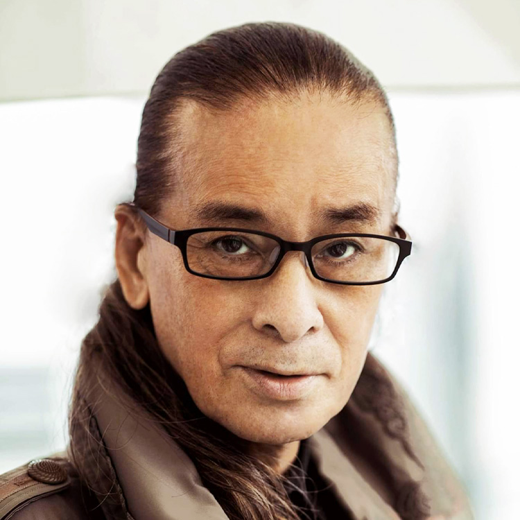 ジン・カトーさん