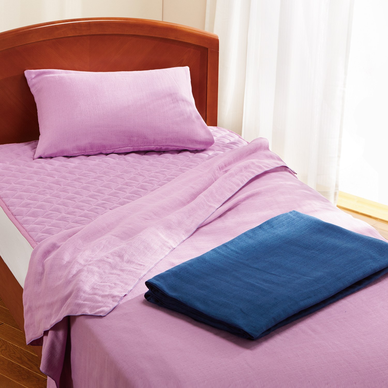 ＜ダブル＞やわらか３段加工で仕上げた！　三河木綿　和晒プレミアムガーゼ　６重ガーゼケット