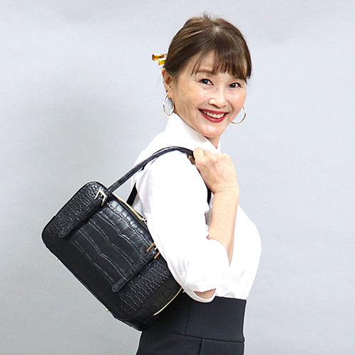 キャットイン ザ クローゼット クロコダイル型押しレザー スクエアハンドバッグ ブレッド ショップチャンネル