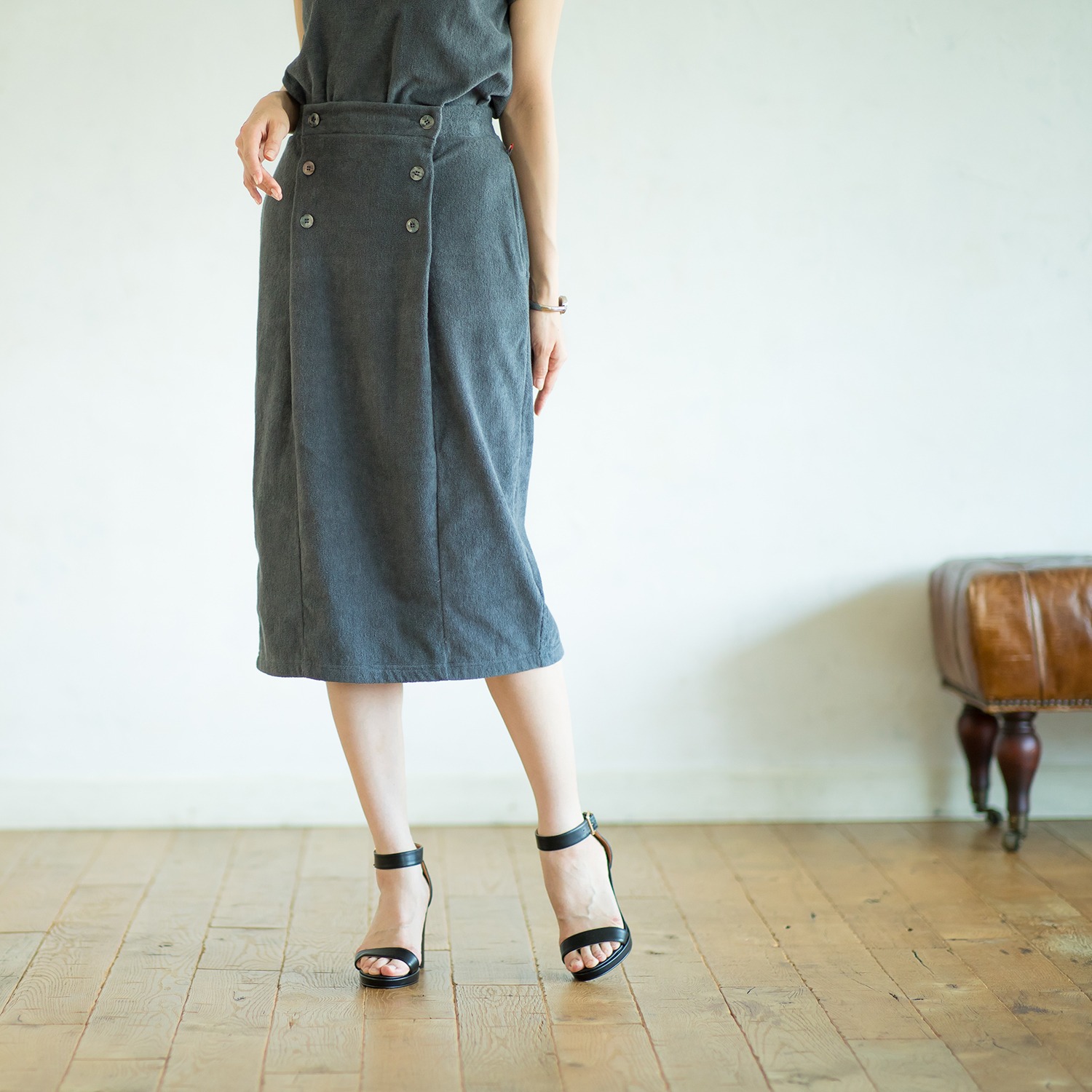 ハダイト
ストレッチ今治タオル
タイトスカート