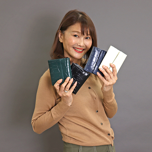 キャットイン ザ クローゼット クロコダイル型押しレザー ２つ折りウォレット ショップチャンネル