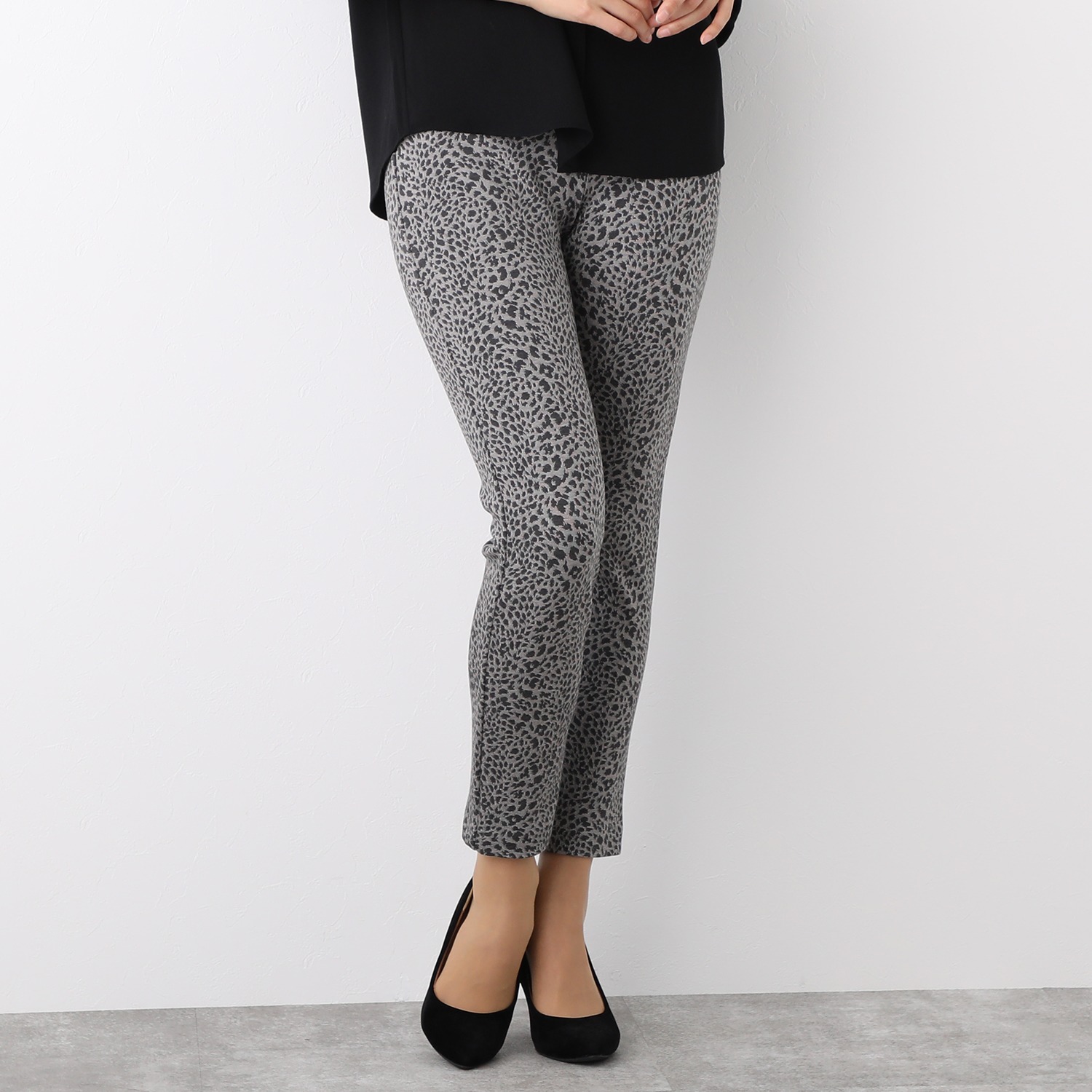 ピーツー アニマル柄 ニットジャガード 暖かスリムパンツ