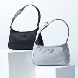 GUESS？ ナイロン ショルダーバッグへのクチコミ - ショップ 