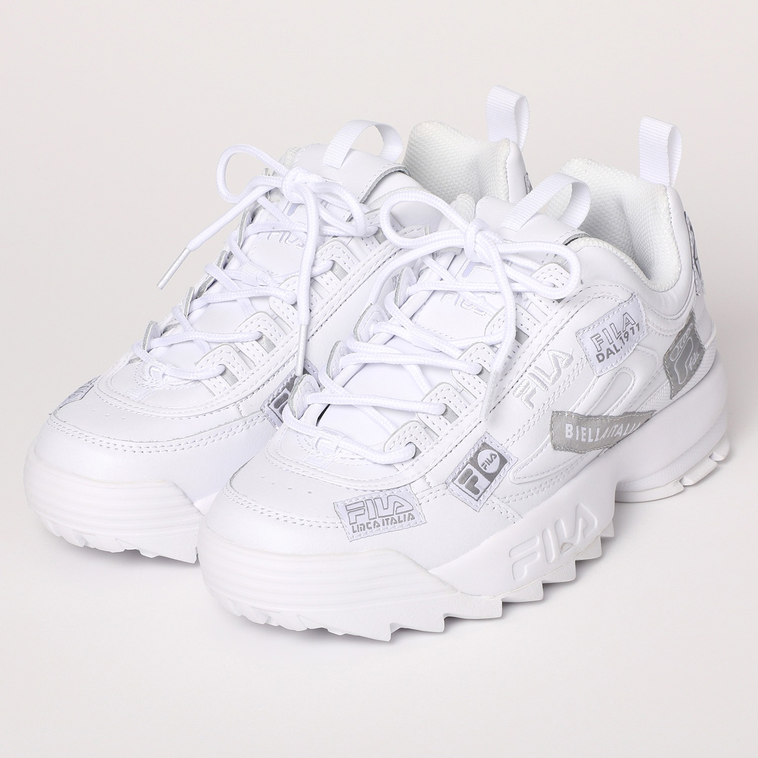 フィラ スニーカー ディスラプター １１０周年モデル ショップチャンネル