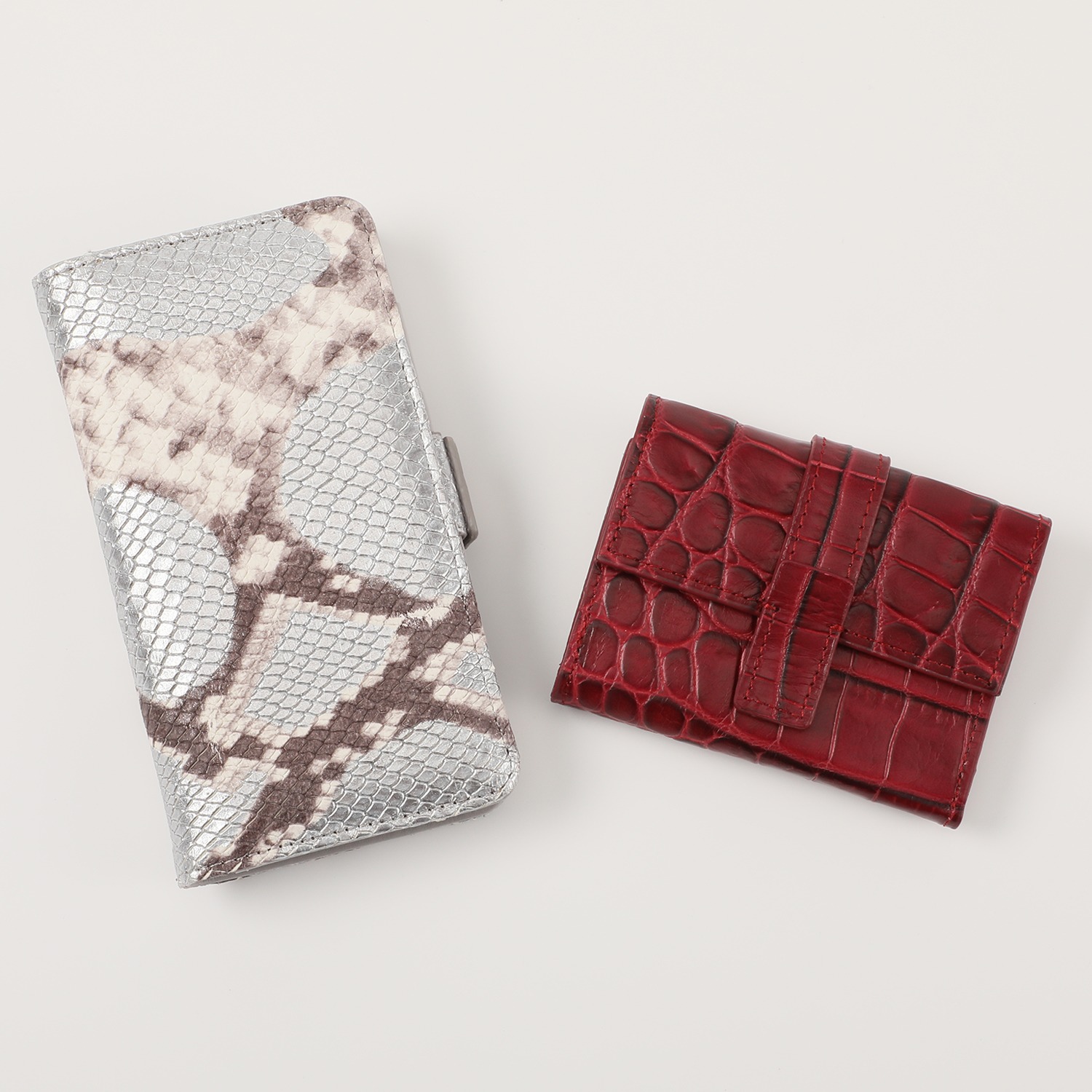 レザージュエルズ ギャレリアココリュクスイタリアンレザー