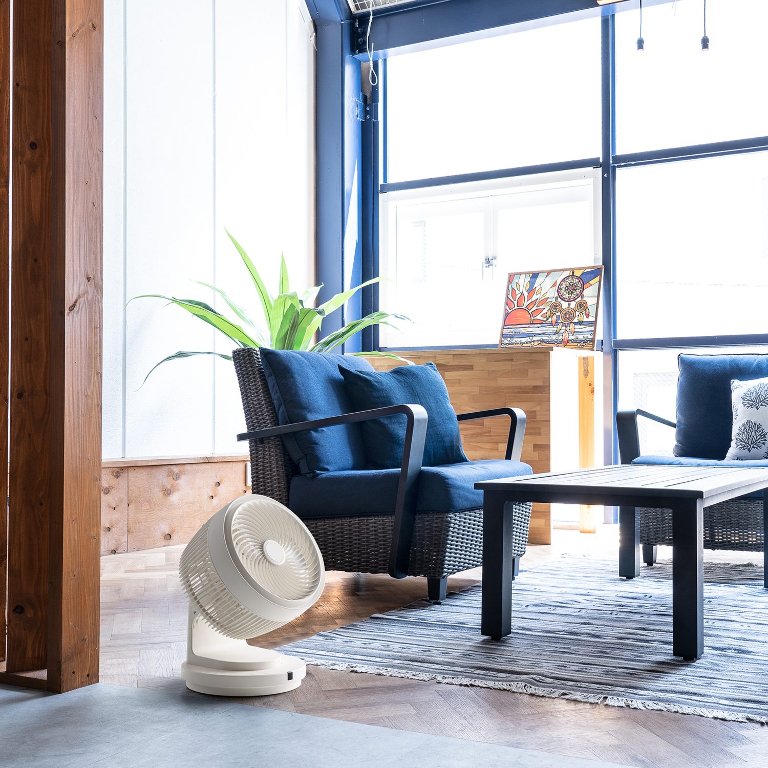 自由に持ち運びができる 充電式 ３Ｄターボ サーキュレーター ＣＦ−Ｔ２２２０