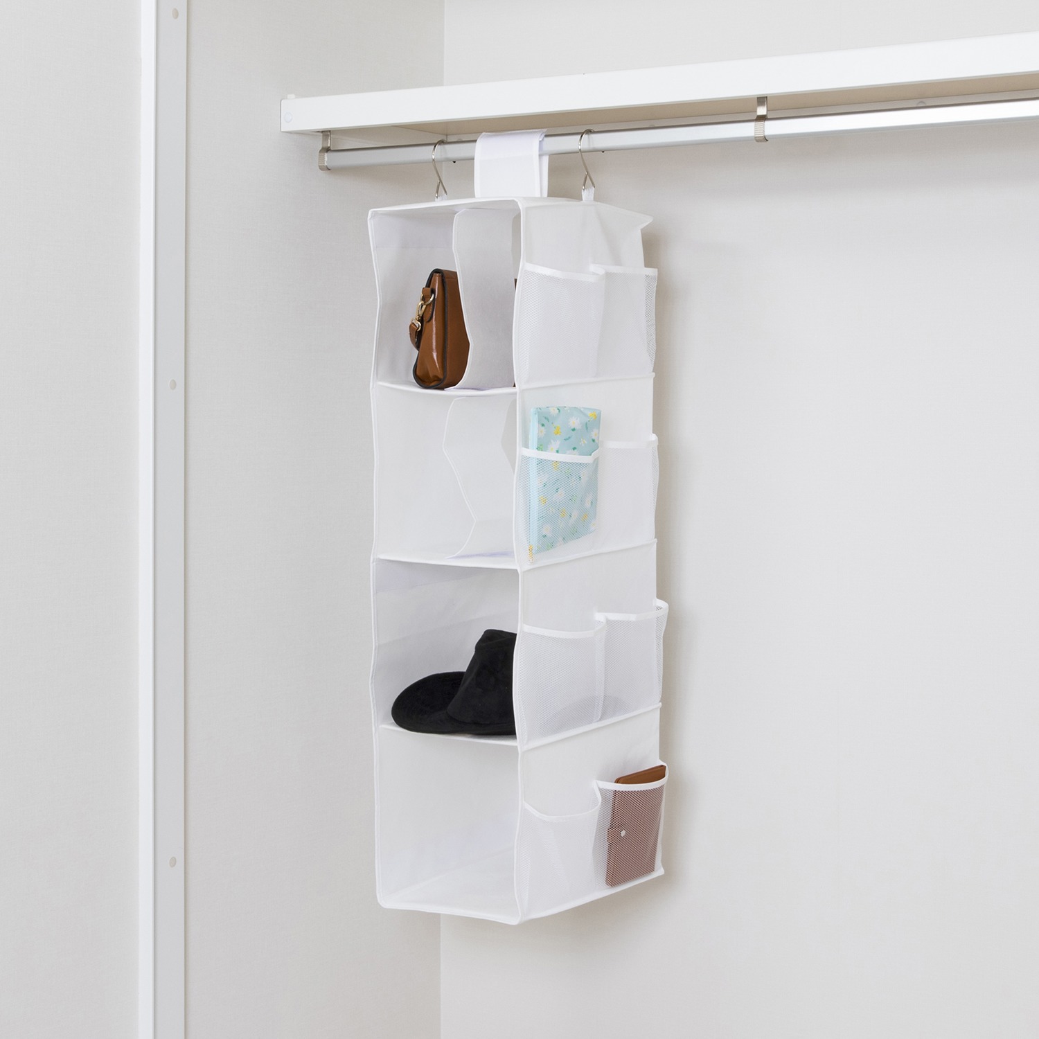 美しく整える！ 吊り下げバッグ収納