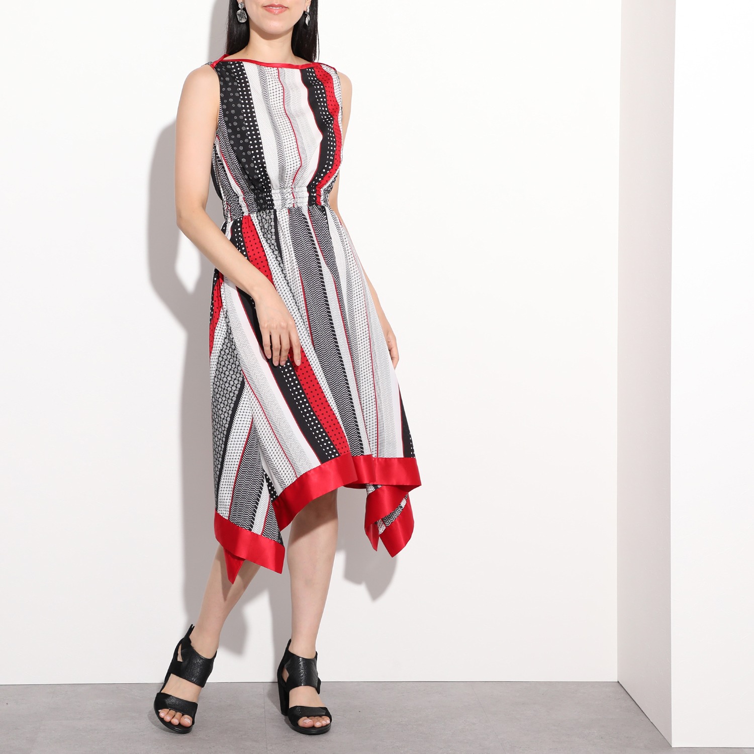 オジョウ ガーリー万歳 な プリント柄ハンカチへム ワンピース ショップチャンネル