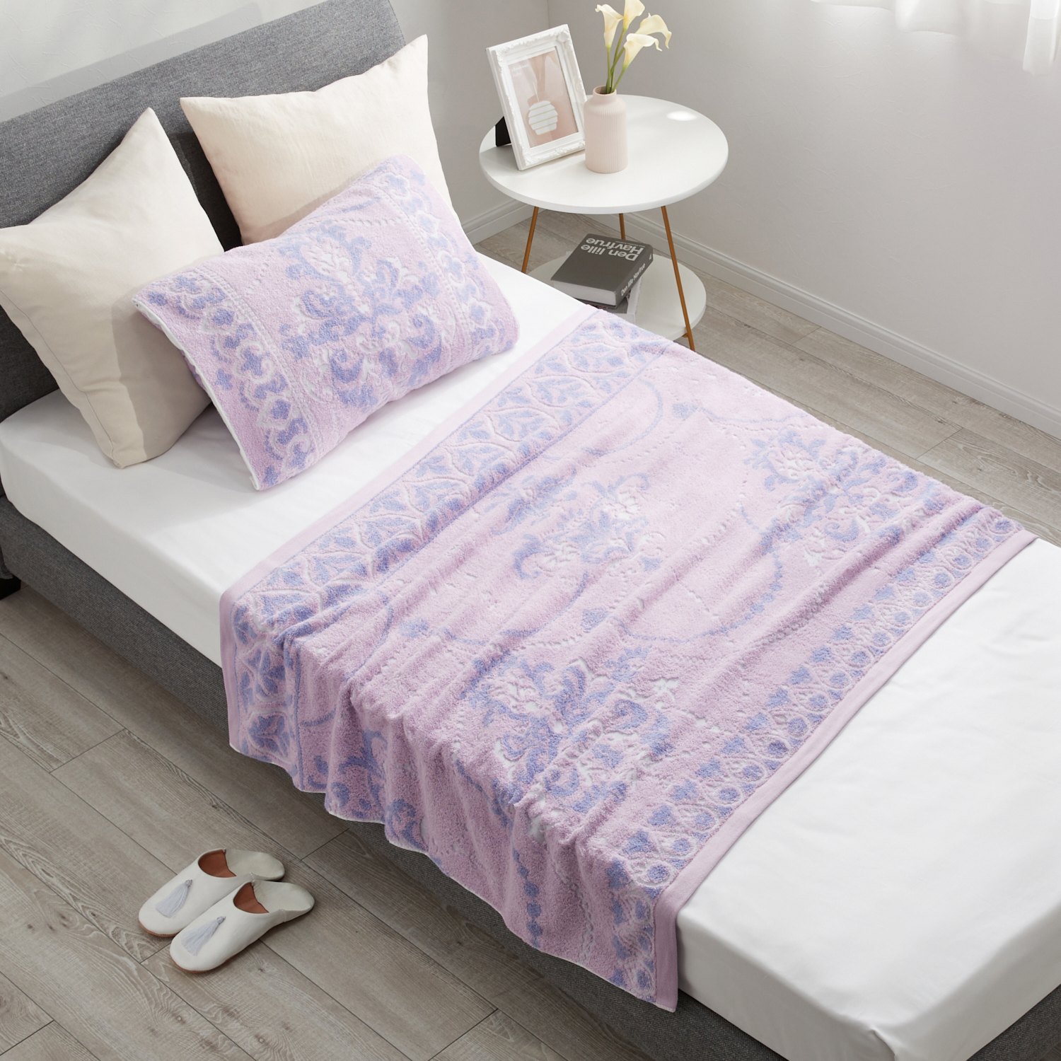 西川 ふんわりやわらか ラグジュアリー 今治タオルハーフケット